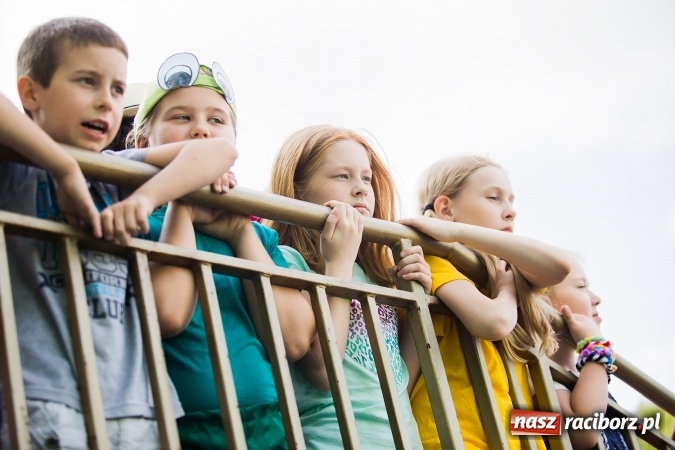 Zdjęcie w galerii na portalu naszraciborz.pl: Festyn rodzinny w Szkole Podstawowej nr 13 wiadomości z regionu