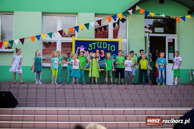 Zdjęcie w galerii na portalu naszraciborz.pl: Festyn rodzinny w Szkole Podstawowej nr 13 wiadomości z regionu