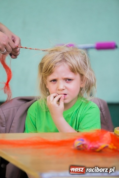 Zdjęcie w galerii na portalu naszraciborz.pl: Festyn rodzinny w Szkole Podstawowej nr 13 wiadomości z regionu