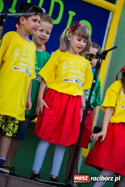 Zdjęcie w galerii na portalu naszraciborz.pl: Festyn rodzinny w Szkole Podstawowej nr 13 wiadomości z regionu