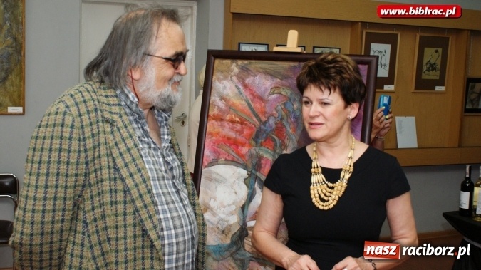 Zdjęcie w galerii na portalu naszraciborz.pl: Wernisaż wystawy prac Henryka M. Korbańskiego w bibliotece  wiadomości z regionu