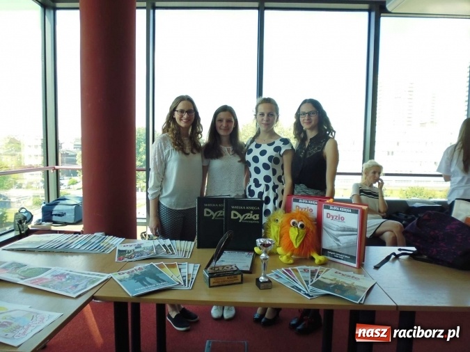 Zdjęcie w galerii na portalu naszraciborz.pl: Dyzio Gimnazjalista - Mistrzem Pismak&oacute;w 2016! wiadomości z regionu
