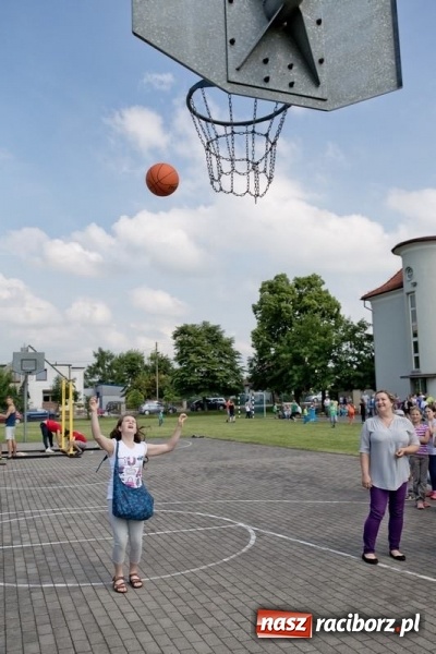 Zdjęcie w galerii na portalu naszraciborz.pl: Piknik sportowo-rodzinny na Ocicach   wiadomości z regionu