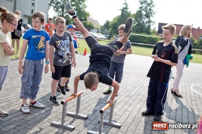 Zdjęcie w galerii na portalu naszraciborz.pl: Piknik sportowo-rodzinny na Ocicach   wiadomości z regionu