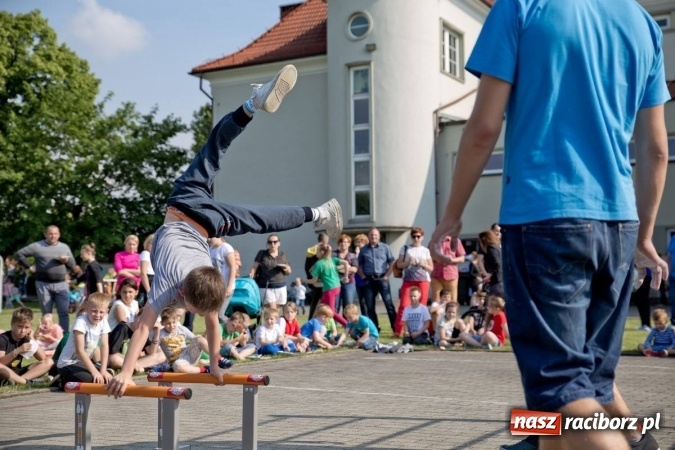 Zdjęcie w galerii na portalu naszraciborz.pl: Piknik sportowo-rodzinny na Ocicach   wiadomości z regionu