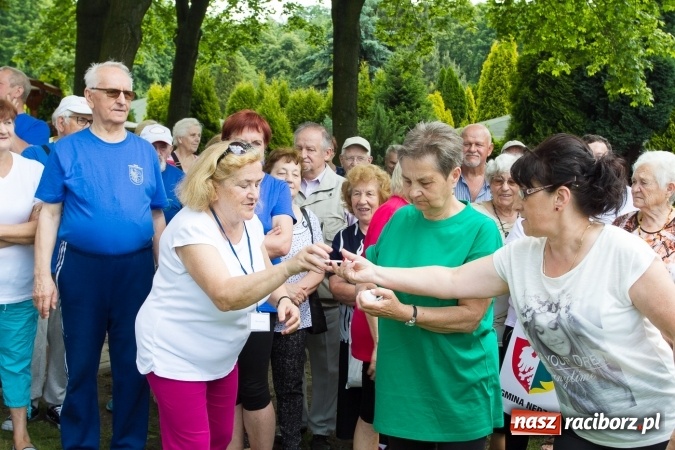 Zdjęcie w galerii na portalu naszraciborz.pl: Seniorada? Czemu nie. Dziś odbyła się pod Oborą wiadomości z regionu