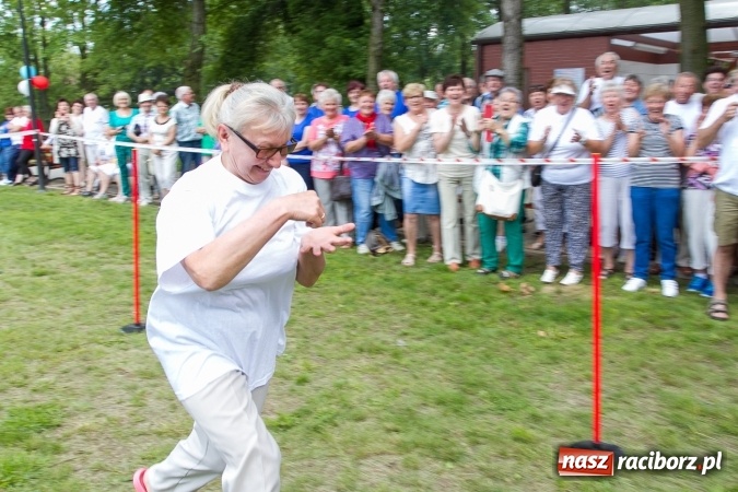 Zdjęcie w galerii na portalu naszraciborz.pl: Seniorada? Czemu nie. Dziś odbyła się pod Oborą wiadomości z regionu