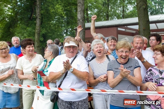 Zdjęcie w galerii na portalu naszraciborz.pl: Seniorada? Czemu nie. Dziś odbyła się pod Oborą wiadomości z regionu