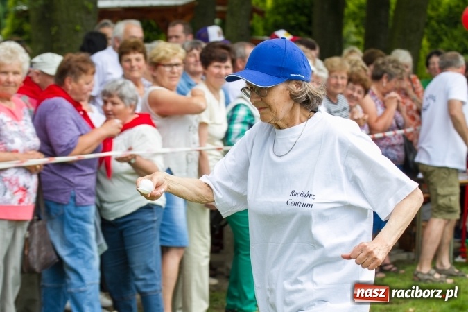 Zdjęcie w galerii na portalu naszraciborz.pl: Seniorada? Czemu nie. Dziś odbyła się pod Oborą wiadomości z regionu