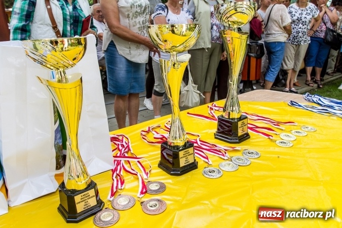 Zdjęcie w galerii na portalu naszraciborz.pl: Seniorada? Czemu nie. Dziś odbyła się pod Oborą wiadomości z regionu