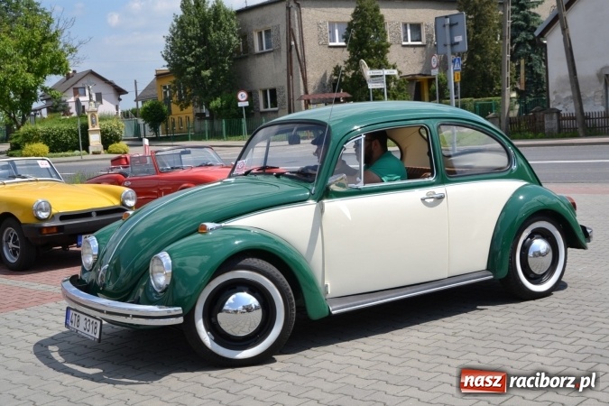 Zdjęcie w galerii na portalu naszraciborz.pl: Oldtimery w Bieńkowicach. Zobacz piękne auta i motocykle  wiadomości z regionu
