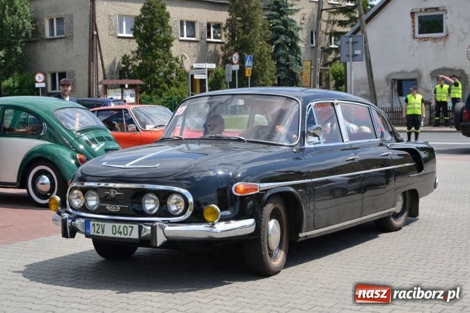 Zdjęcie w galerii na portalu naszraciborz.pl: Oldtimery w Bieńkowicach. Zobacz piękne auta i motocykle  wiadomości z regionu