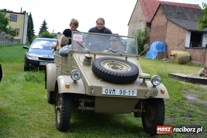 Zdjęcie w galerii na portalu naszraciborz.pl: Oldtimery w Bieńkowicach. Zobacz piękne auta i motocykle  wiadomości z regionu