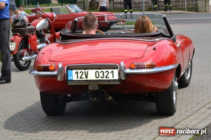 Zdjęcie w galerii na portalu naszraciborz.pl: Oldtimery w Bieńkowicach. Zobacz piękne auta i motocykle  wiadomości z regionu