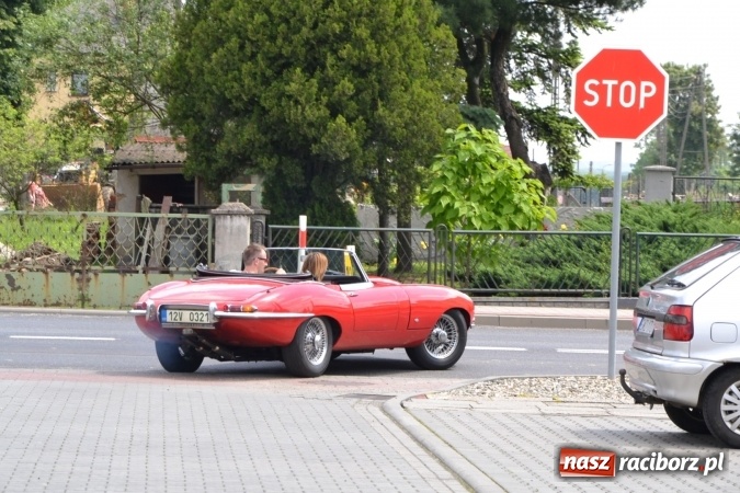 Zdjęcie w galerii na portalu naszraciborz.pl: Oldtimery w Bieńkowicach. Zobacz piękne auta i motocykle  wiadomości z regionu