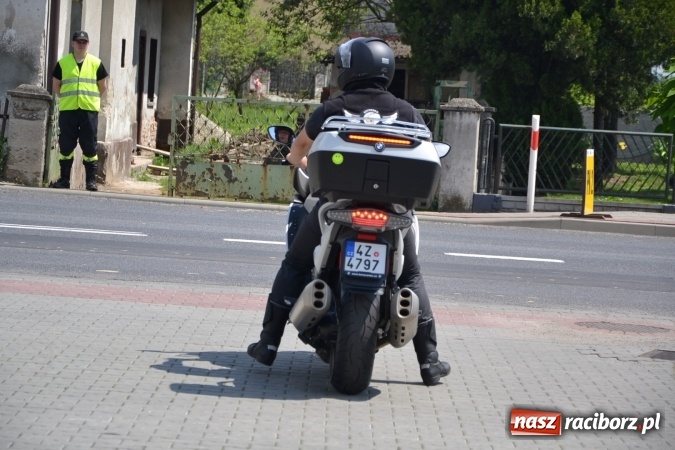 Zdjęcie w galerii na portalu naszraciborz.pl: Oldtimery w Bieńkowicach. Zobacz piękne auta i motocykle  wiadomości z regionu