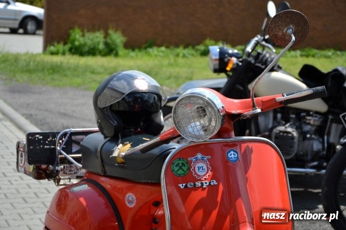 Zdjęcie w galerii na portalu naszraciborz.pl: Oldtimery w Bieńkowicach. Zobacz piękne auta i motocykle  wiadomości z regionu