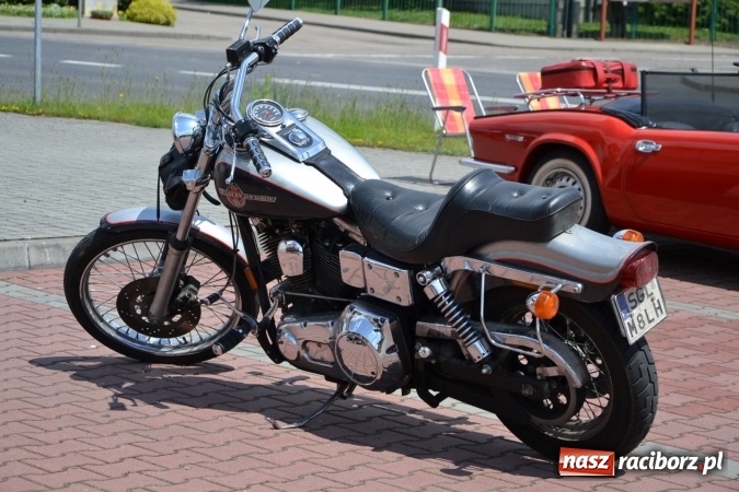 Zdjęcie w galerii na portalu naszraciborz.pl: Oldtimery w Bieńkowicach. Zobacz piękne auta i motocykle  wiadomości z regionu