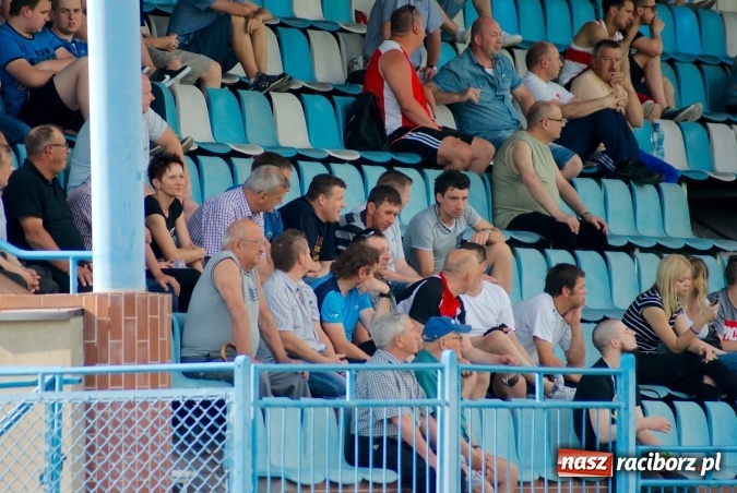 Zdjęcie w galerii na portalu naszraciborz.pl: Unia nadal zagrożona. Remis z mistrzem IV ligi po słabym spotkaniu wiadomości z regionu