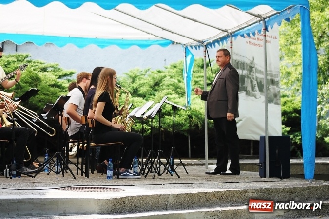 Zdjęcie w galerii na portalu naszraciborz.pl: Muzyczny Festyn Rodzinny w Państwowej Szkole Muzycznej wiadomości z regionu