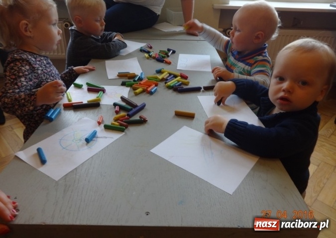 Zdjęcie w galerii na portalu naszraciborz.pl: Maluchy z Fiku-miku już na wakacjach  wiadomości z regionu