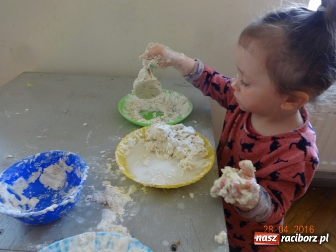 Zdjęcie w galerii na portalu naszraciborz.pl: Maluchy z Fiku-miku już na wakacjach  wiadomości z regionu