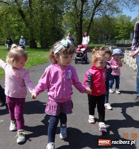 Zdjęcie w galerii na portalu naszraciborz.pl: Maluchy z Fiku-miku już na wakacjach  wiadomości z regionu