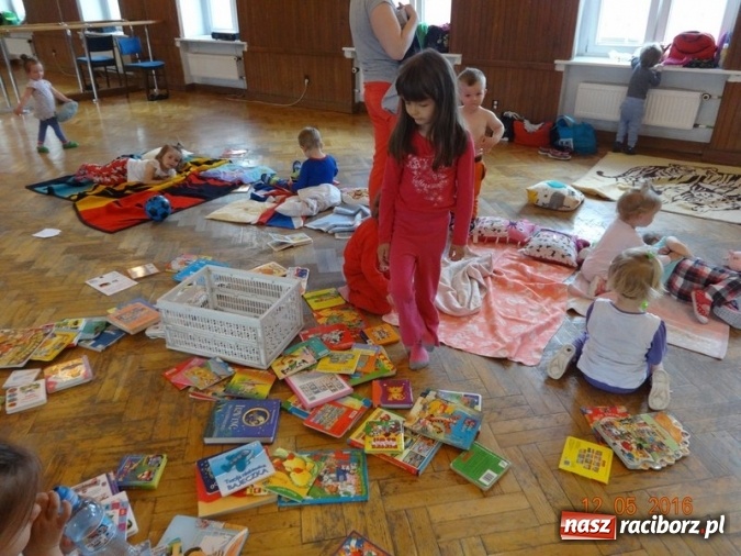 Zdjęcie w galerii na portalu naszraciborz.pl: Maluchy z Fiku-miku już na wakacjach  wiadomości z regionu