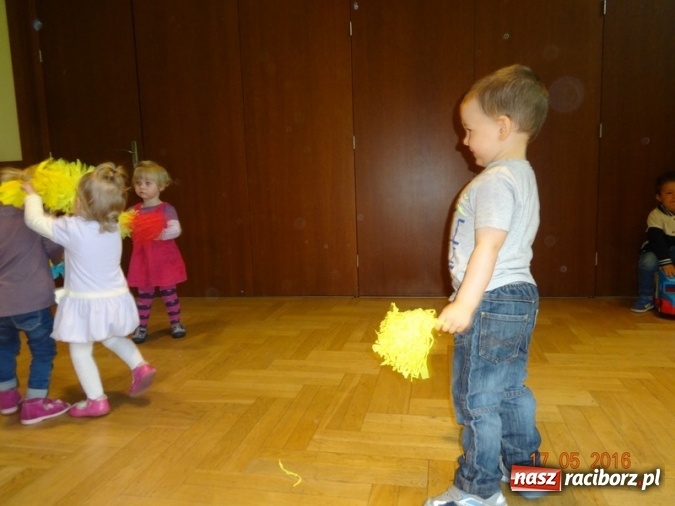 Zdjęcie w galerii na portalu naszraciborz.pl: Maluchy z Fiku-miku już na wakacjach  wiadomości z regionu