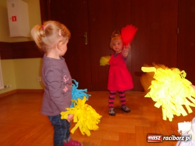 Zdjęcie w galerii na portalu naszraciborz.pl: Maluchy z Fiku-miku już na wakacjach  wiadomości z regionu