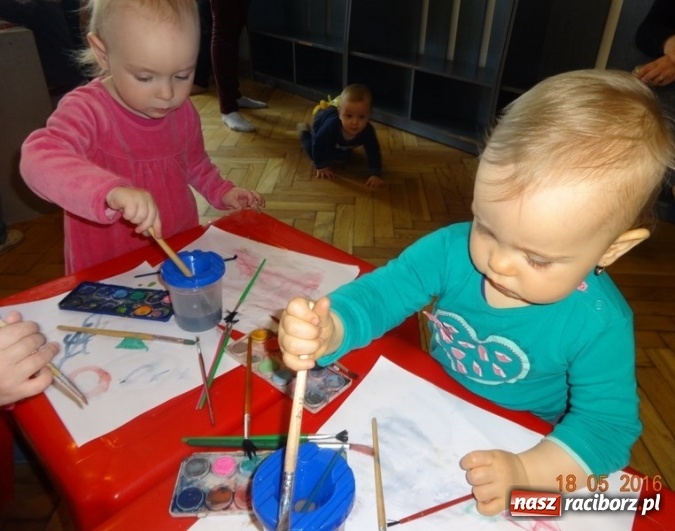 Zdjęcie w galerii na portalu naszraciborz.pl: Maluchy z Fiku-miku już na wakacjach  wiadomości z regionu
