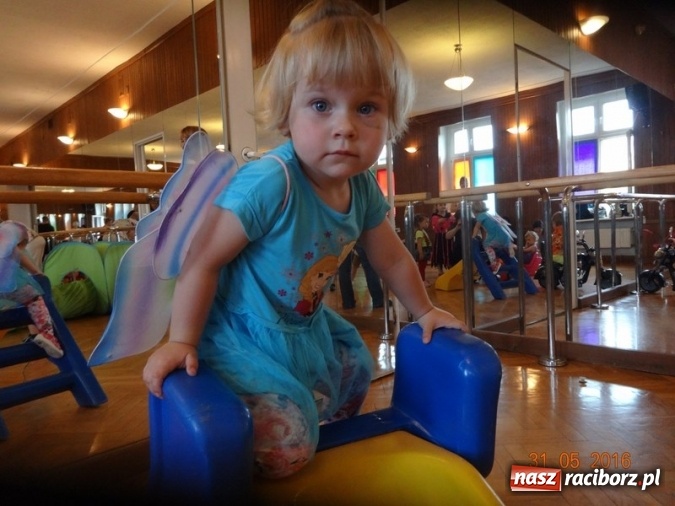 Zdjęcie w galerii na portalu naszraciborz.pl: Maluchy z Fiku-miku już na wakacjach  wiadomości z regionu