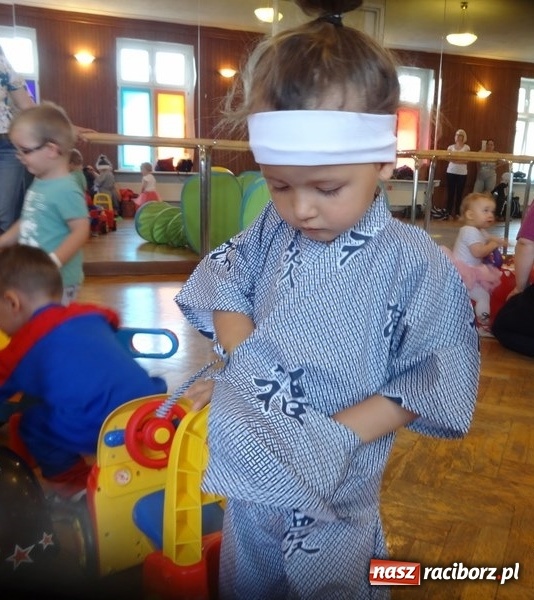 Zdjęcie w galerii na portalu naszraciborz.pl: Maluchy z Fiku-miku już na wakacjach  wiadomości z regionu