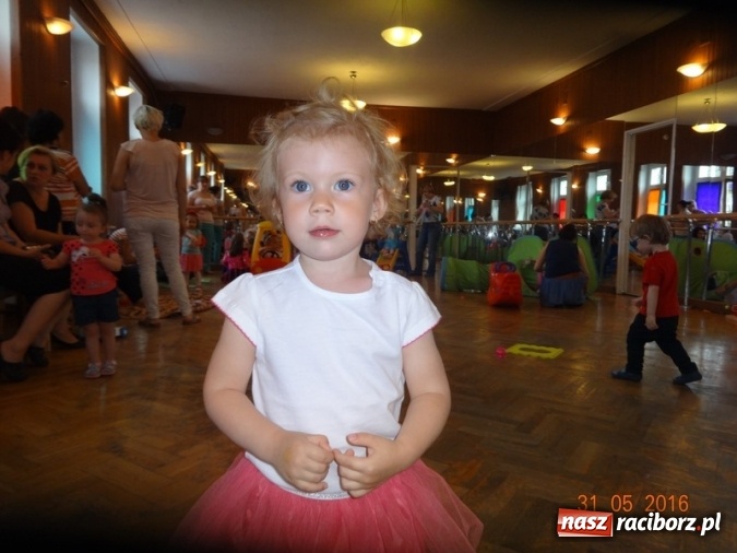 Zdjęcie w galerii na portalu naszraciborz.pl: Maluchy z Fiku-miku już na wakacjach  wiadomości z regionu