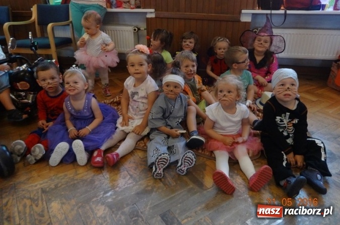 Zdjęcie w galerii na portalu naszraciborz.pl: Maluchy z Fiku-miku już na wakacjach  wiadomości z regionu