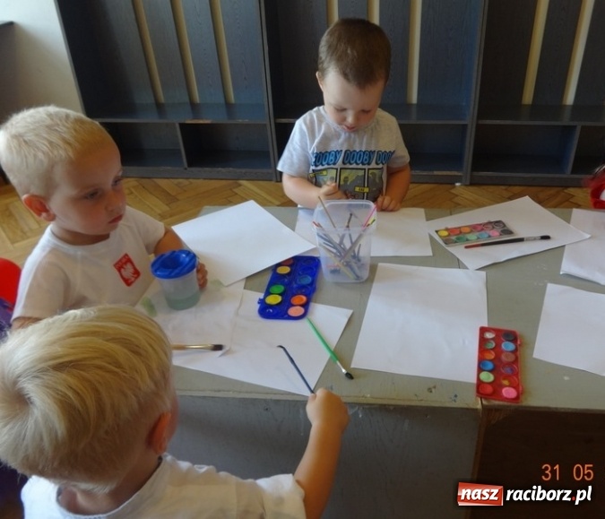 Zdjęcie w galerii na portalu naszraciborz.pl: Maluchy z Fiku-miku już na wakacjach  wiadomości z regionu