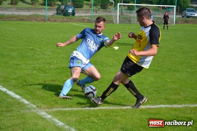 Zdjęcie w galerii na portalu naszraciborz.pl:  Rudnik kontra Jankowice, czyli arbiter i kury w roli głównej  wiadomości z regionu