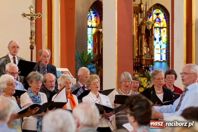 Zdjęcie w galerii na portalu naszraciborz.pl: W Łubowicach powiało romantyzmem  wiadomości z regionu