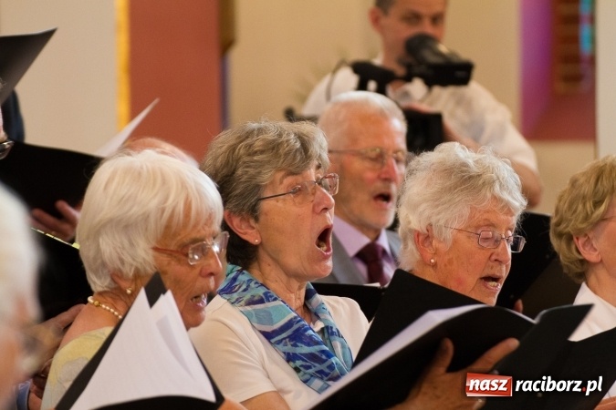Zdjęcie w galerii na portalu naszraciborz.pl: W Łubowicach powiało romantyzmem  wiadomości z regionu