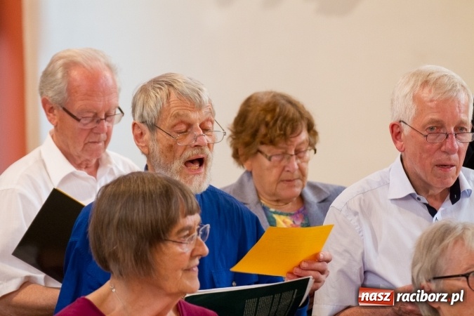 Zdjęcie w galerii na portalu naszraciborz.pl: W Łubowicach powiało romantyzmem  wiadomości z regionu