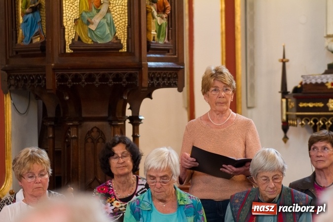 Zdjęcie w galerii na portalu naszraciborz.pl: W Łubowicach powiało romantyzmem  wiadomości z regionu