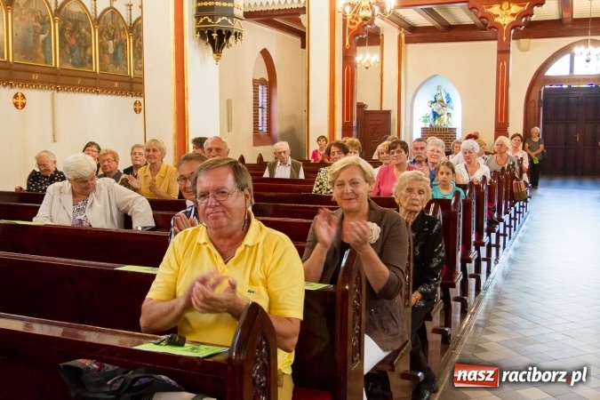 Zdjęcie w galerii na portalu naszraciborz.pl: W Łubowicach powiało romantyzmem  wiadomości z regionu