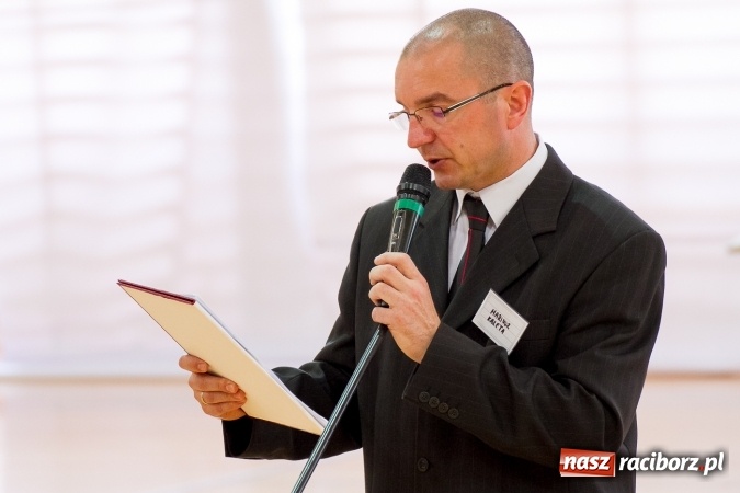 Zdjęcie w galerii na portalu naszraciborz.pl: Chwile wspomnień i łzy wzruszeń - rudnicka szkoła ma 50 lat  wiadomości z regionu