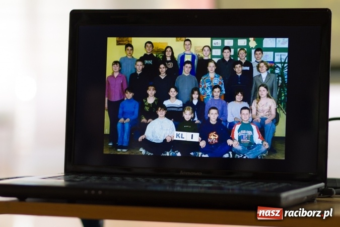 Zdjęcie w galerii na portalu naszraciborz.pl: Chwile wspomnień i łzy wzruszeń - rudnicka szkoła ma 50 lat  wiadomości z regionu