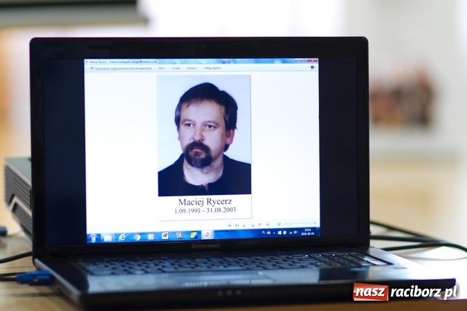 Zdjęcie w galerii na portalu naszraciborz.pl: Chwile wspomnień i łzy wzruszeń - rudnicka szkoła ma 50 lat  wiadomości z regionu