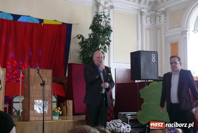 Zdjęcie w galerii na portalu naszraciborz.pl: Trzysta balonów z dziecięcymi marzeniami  wiadomości z regionu