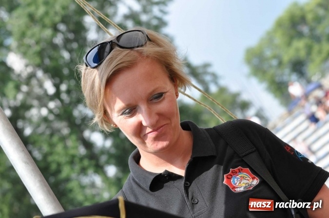 Zdjęcie w galerii na portalu naszraciborz.pl: Strażacy ochotnicy z Raciborza rywalizują na stadionie OSiR. Stawką Puchar Prezydenta wiadomości z regionu