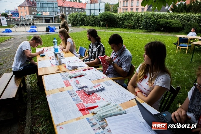 Zdjęcie w galerii na portalu naszraciborz.pl: Piknik rodzinny z Raciborskim Centrum Kultury wiadomości z regionu