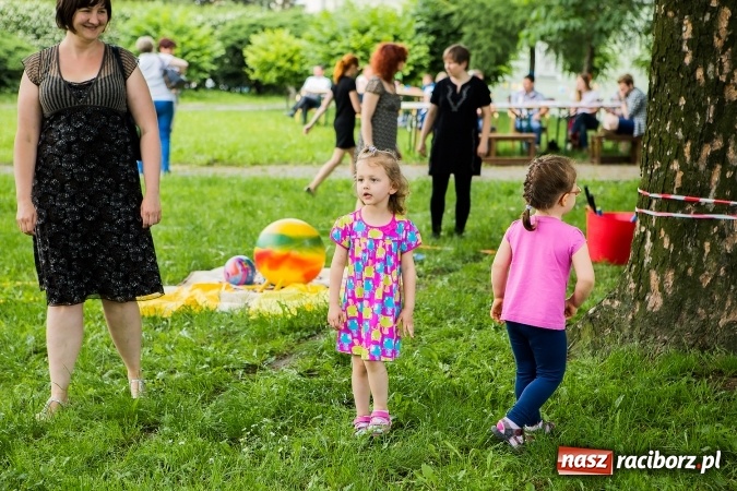 Zdjęcie w galerii na portalu naszraciborz.pl: Piknik rodzinny z Raciborskim Centrum Kultury wiadomości z regionu
