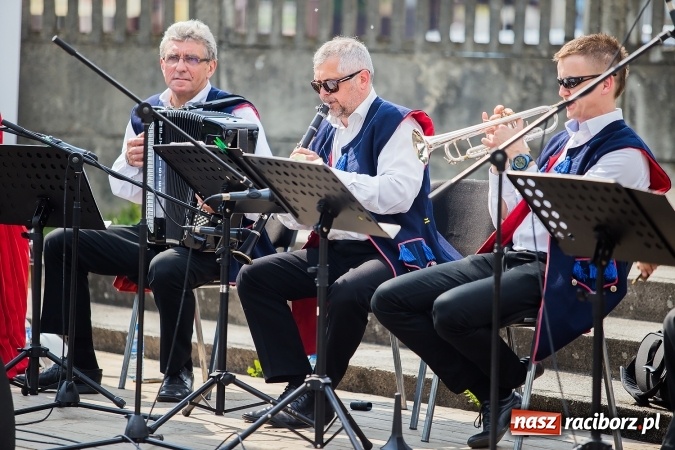 Zdjęcie w galerii na portalu naszraciborz.pl: Piknik rodzinny z Raciborskim Centrum Kultury wiadomości z regionu